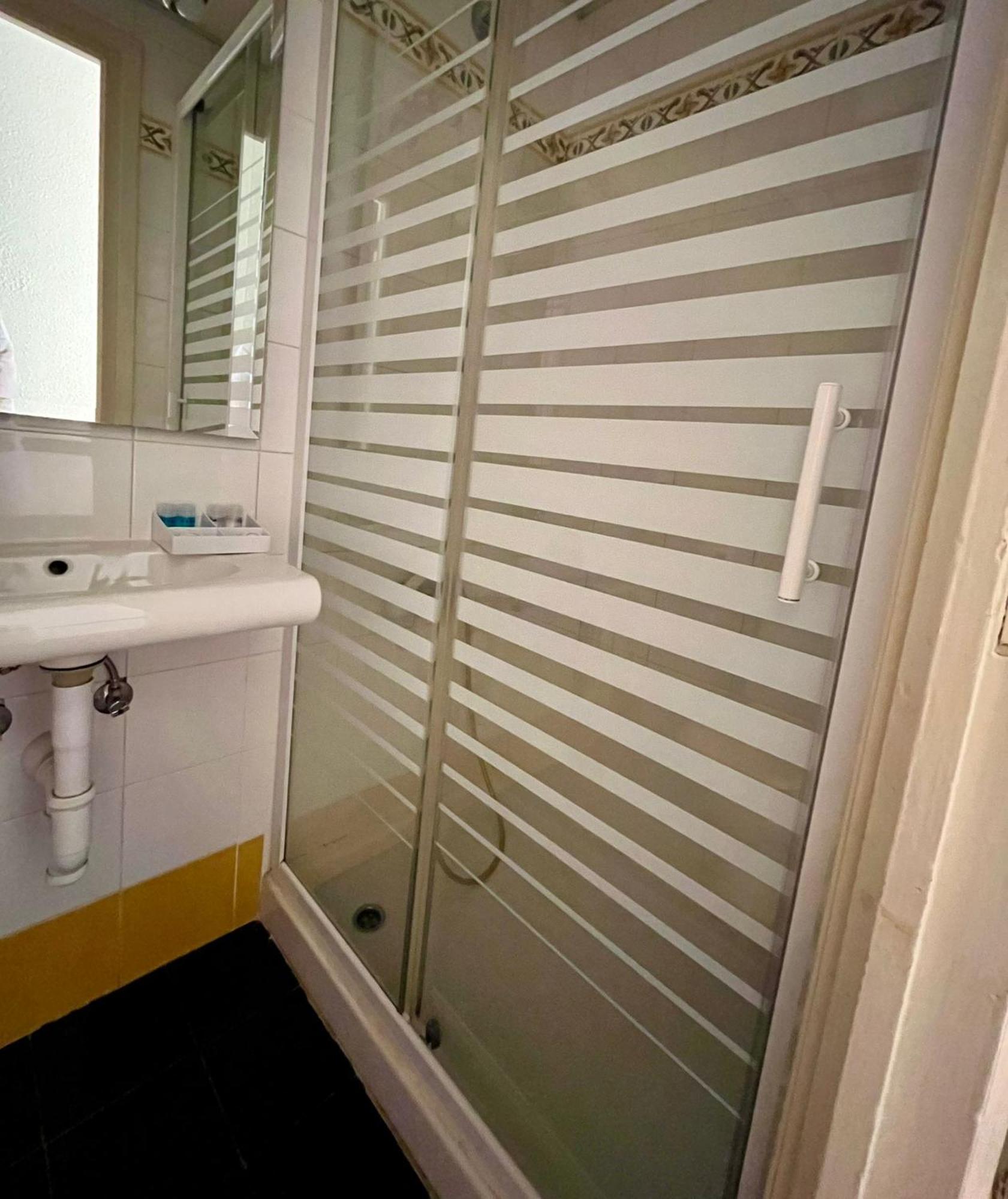 Apartamentos Ubaga Ezcaray Exteriör bild