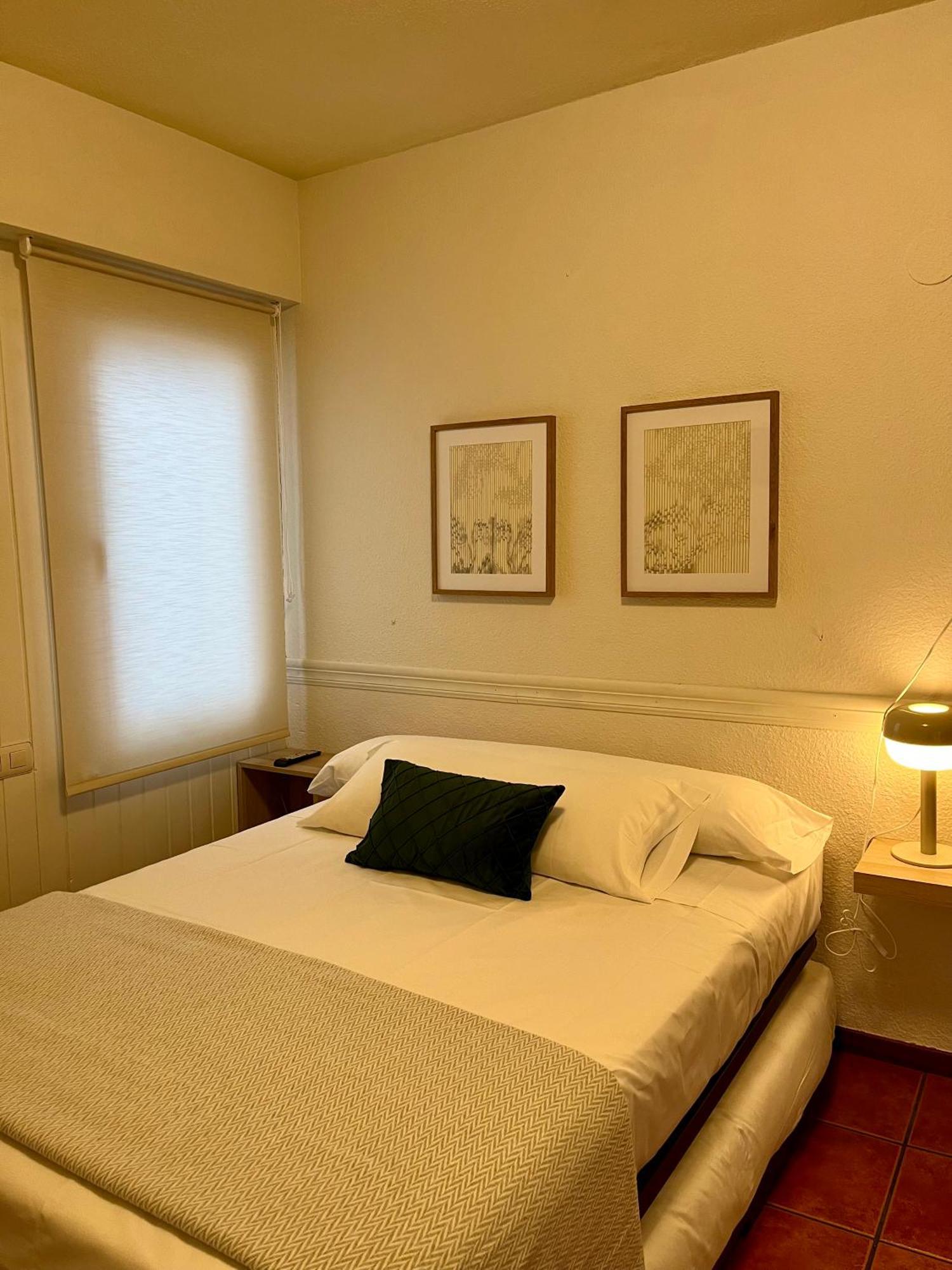 Apartamentos Ubaga Ezcaray Exteriör bild