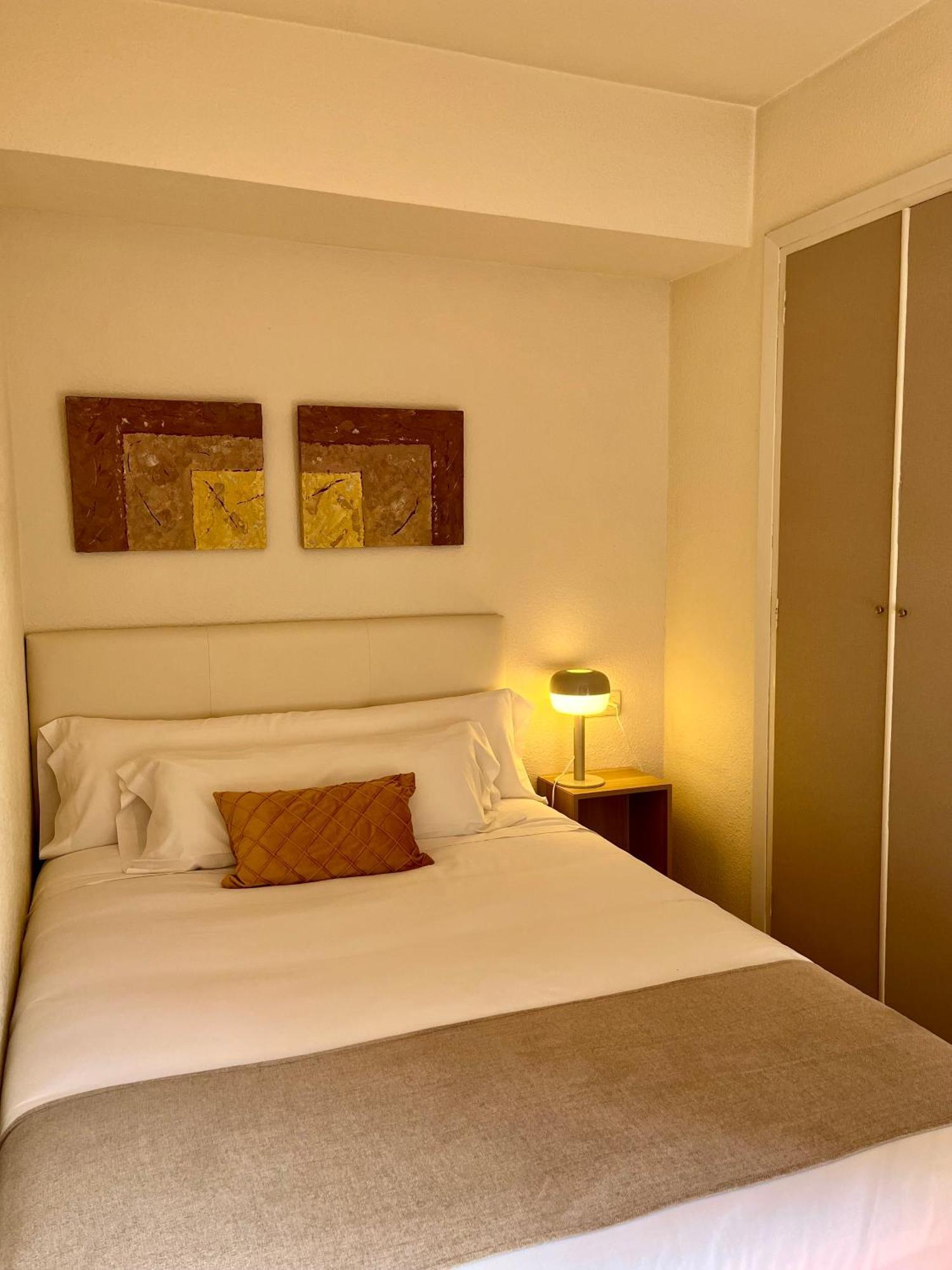 Apartamentos Ubaga Ezcaray Exteriör bild