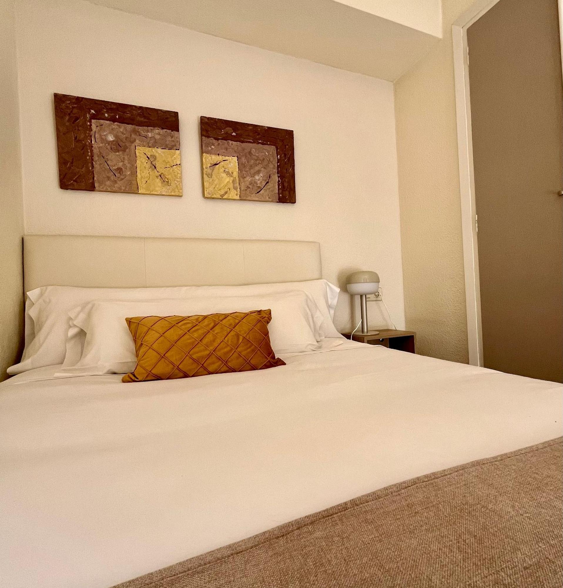 Apartamentos Ubaga Ezcaray Exteriör bild